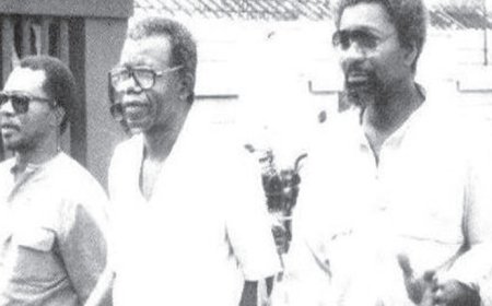 The Raft, the Rift and the Reconciliation – J.P. Clark among his Peers