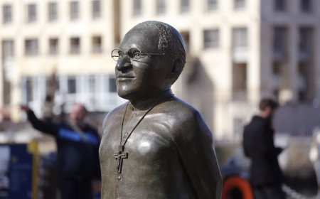 For Desmond Tutu
