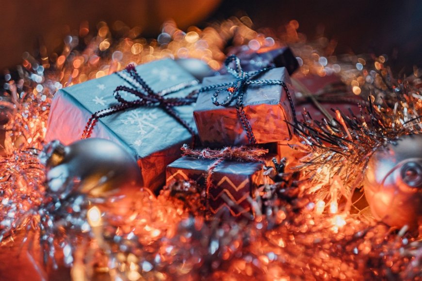 A Covid Christmas Trio
