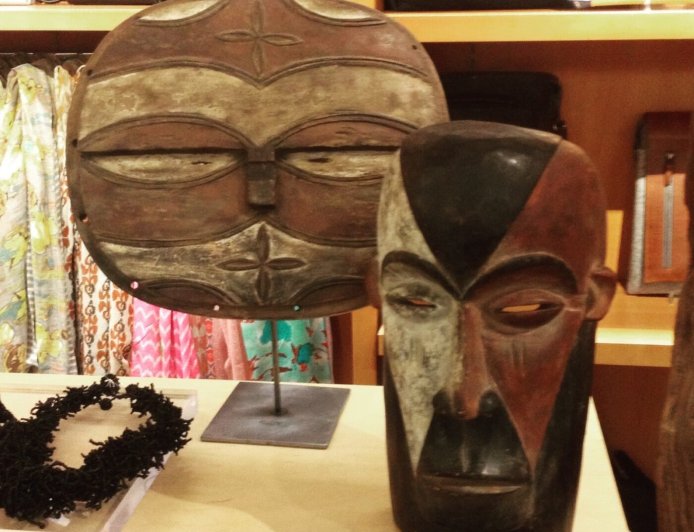 Yorùbá Masquerade Dancers Sing Oríkì and Dance Bàtá